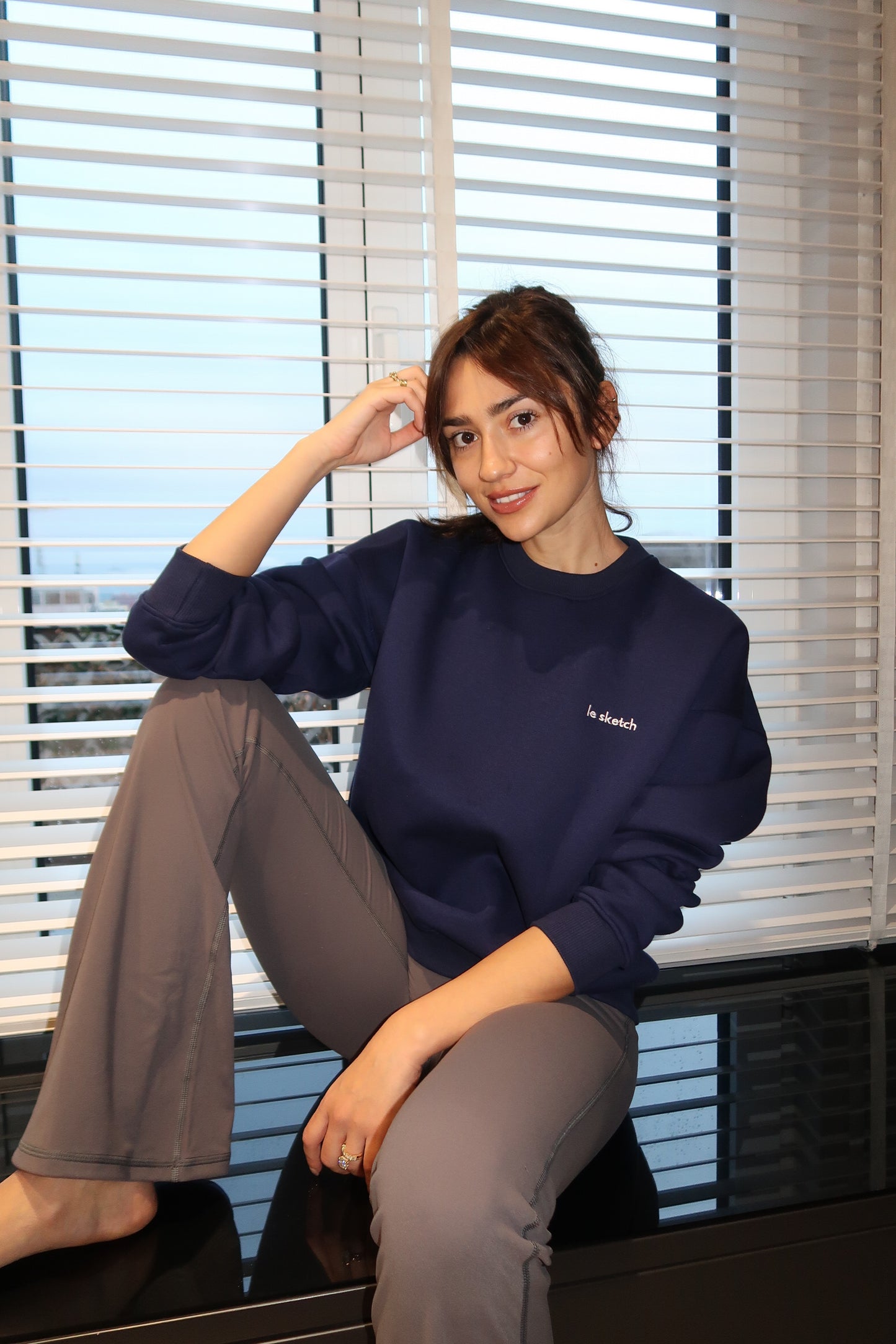 Relaxed-Fit Sweater - Navy Blue